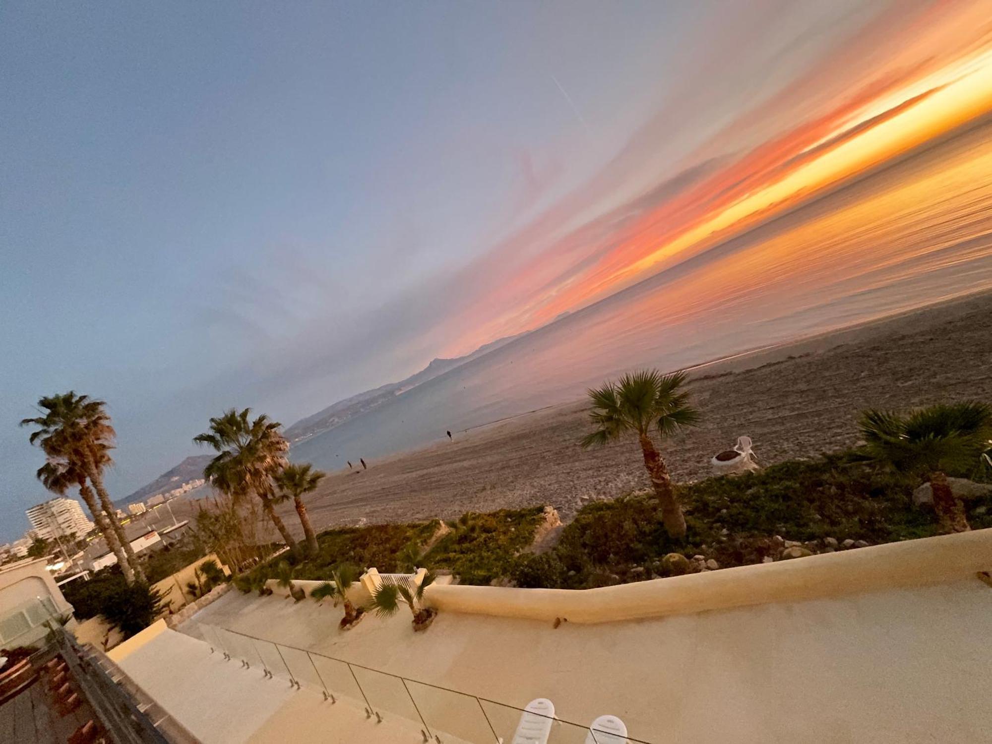 Excepcional Apartamento Loft A Pie De Playa En Chalet Roquetes 알리칸테 외부 사진