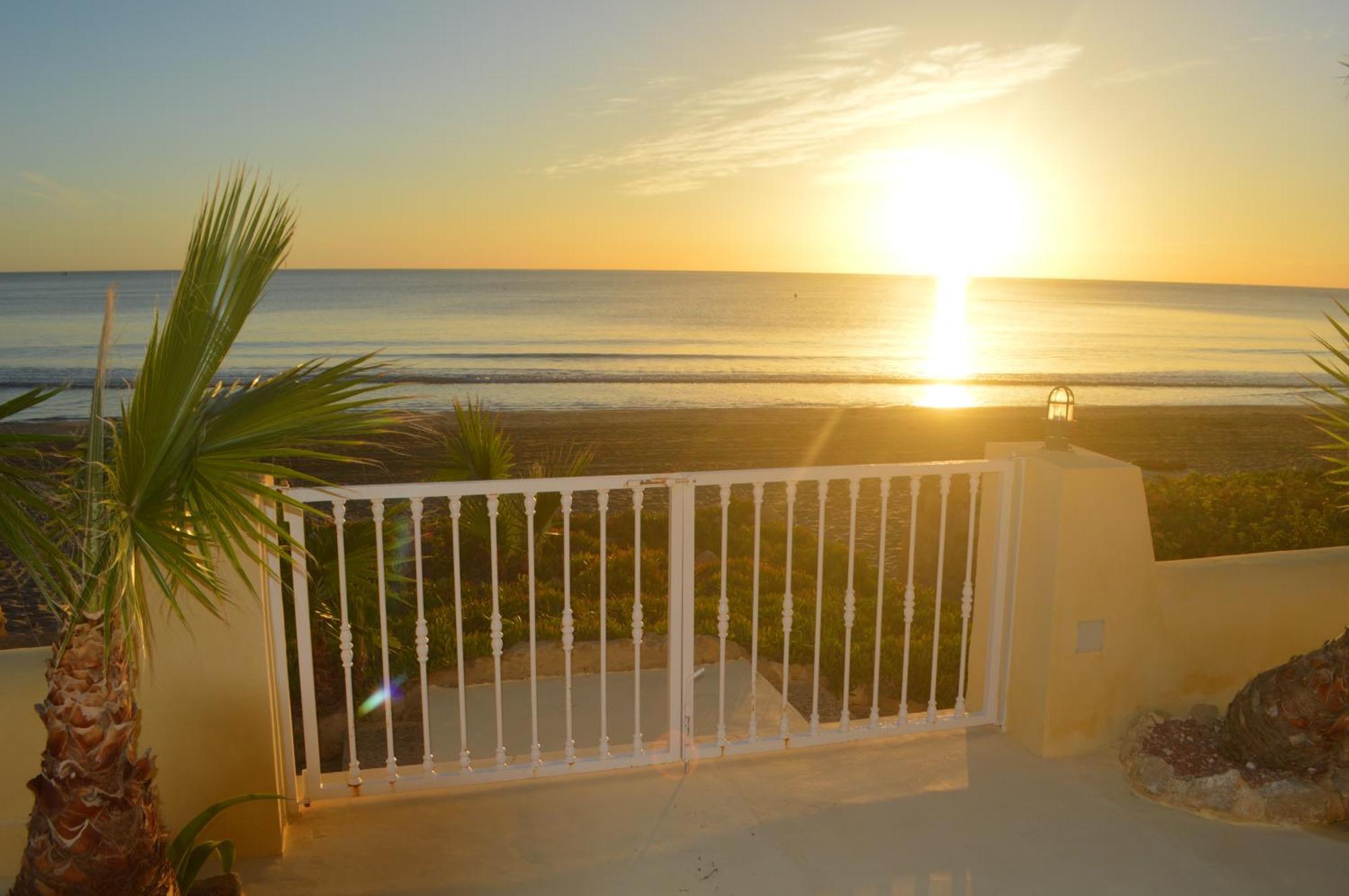 Excepcional Apartamento Loft A Pie De Playa En Chalet Roquetes 알리칸테 외부 사진
