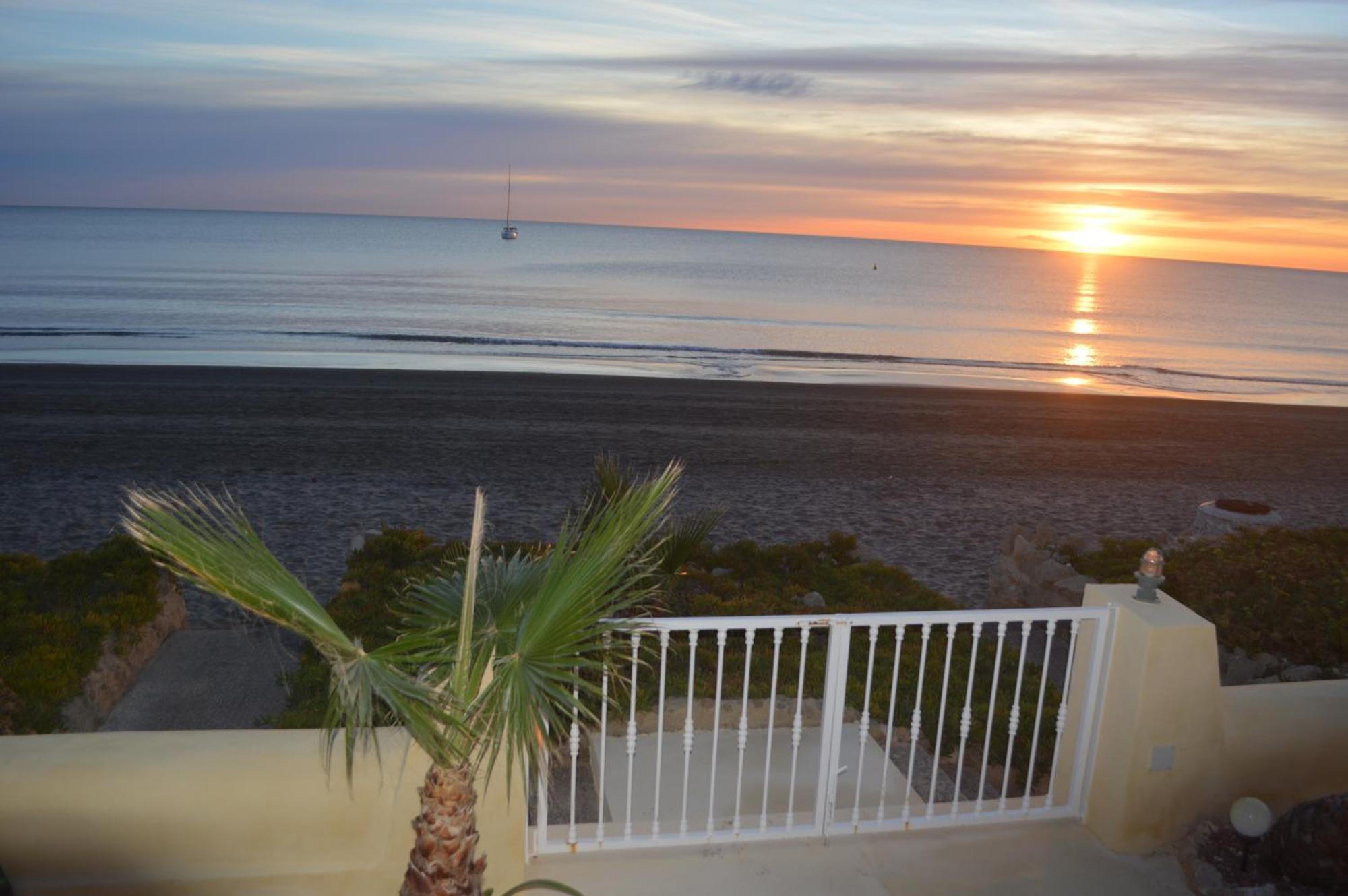 Excepcional Apartamento Loft A Pie De Playa En Chalet Roquetes 알리칸테 외부 사진